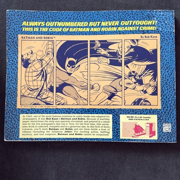 Batman the Dailies 1943-1946 DC Book - Picture 3 of 8